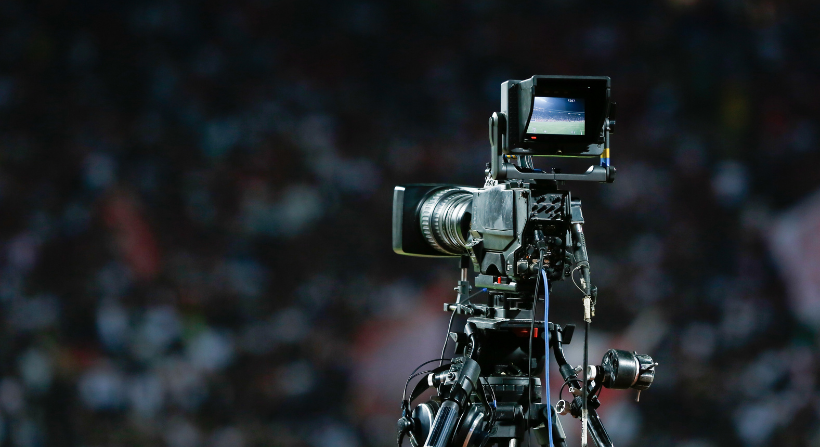 Fan content in live production